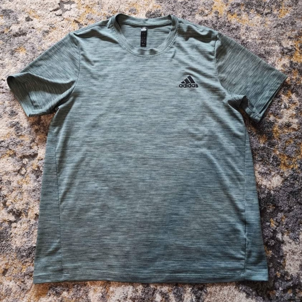 Adidas Men's Green T-Shirt